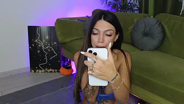 Ashley luxx online show from 27, 10, 2025