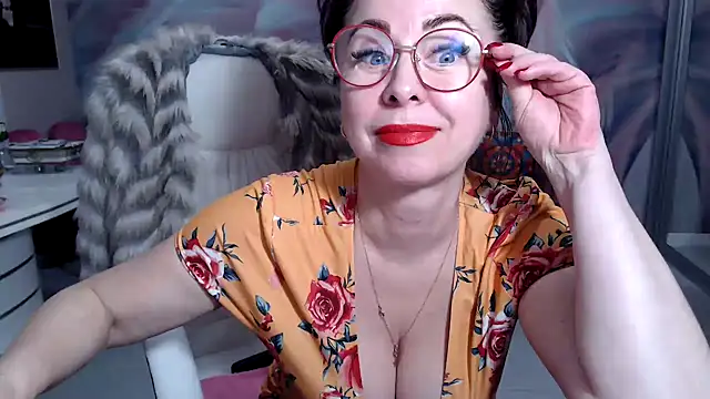 Arisa5000 online show from 30, 10, 2025