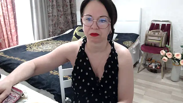 Arisa5000 online show from 30, 4, 2026