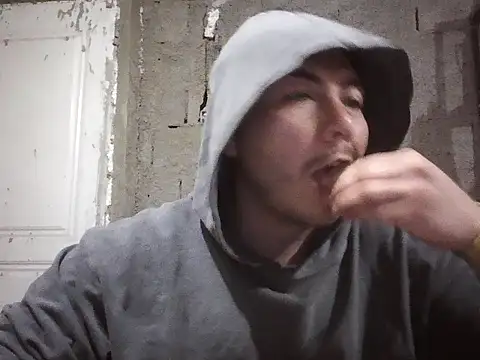 Lucius-08 online show from 5, 10, 2025