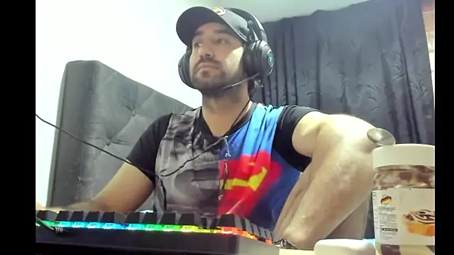 coolfriki online show from 15, 12, 2025