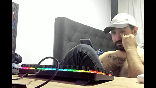 coolfriki online show from 4, 5, 2026