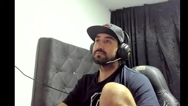 coolfriki online show from 9, 11, 2025