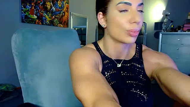 Alesyamuscledollxh online show from 13, 4, 2026