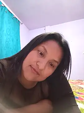 lucia00xx online show from 2, 2, 2026