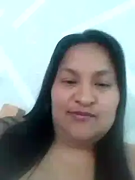 lucia00xx online show from 13, 10, 2025