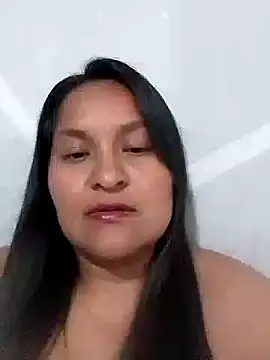 lucia00xx online show from 8, 10, 2025