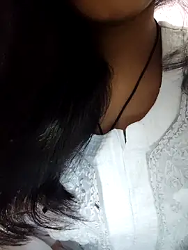 anjali2351 online show from 4, 2, 2026