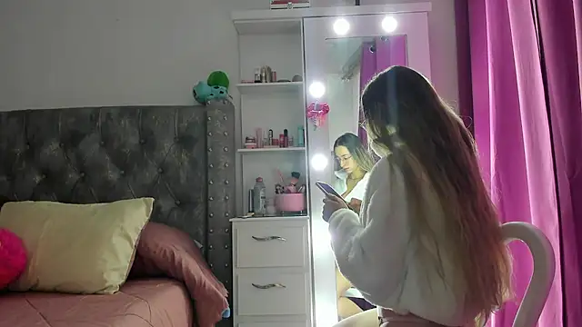 Sophia rouse online show from 15, 10, 2025