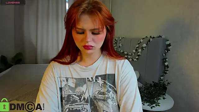 Barbara Mitchel online show from 28, 10, 2025