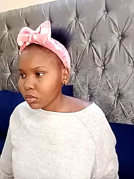 Scarlettxx21 online show from 7, 10, 2025