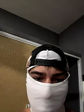 lain213 online show from 30, 10, 2025