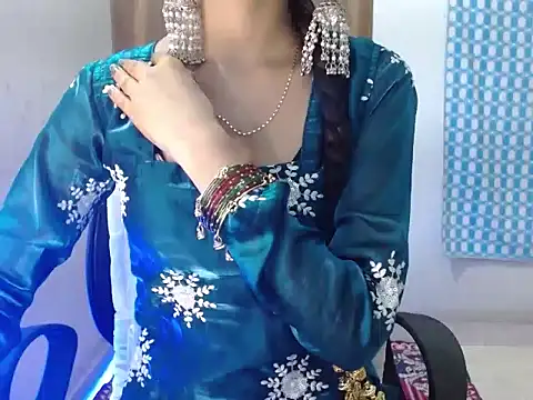 Roiseeee online show from 19, 2, 2026