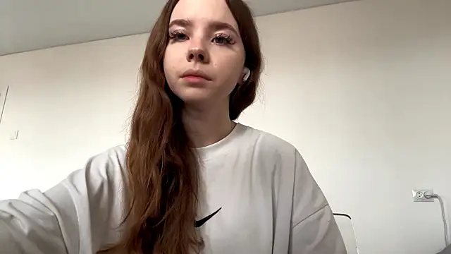 EhtelBiondi online show from 30, 10, 2025