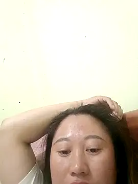 Ducky27021991 online show from 7, 10, 2025