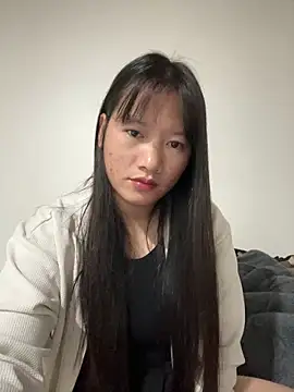 TrangNemo online show from 12, 11, 2025