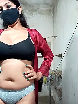 Snapshot of Miya_sistar chatting on 11, 11, 2025 Miya sistar online show from 11, 11, 2025