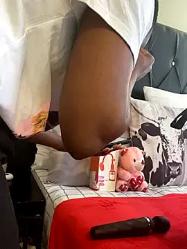 BlackPearlsa online show from 30, 11, 2025