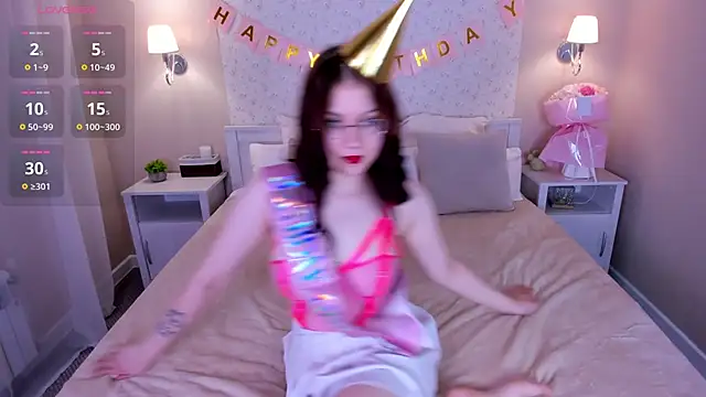 BellaWink online show from 14, 11, 2025