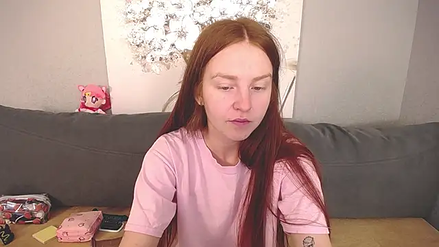 Evarey  online show from 17, 10, 2025