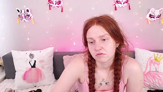 Snapshot of Evarey_ chatting on 11, 7, 2026 Evarey online show from 11, 7, 2026