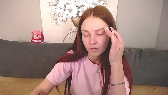 Evarey  online show from 18, 10, 2025