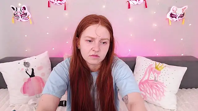 Snapshot of Evarey_ chatting on 18, 7, 2026 Evarey online show from 18, 7, 2026