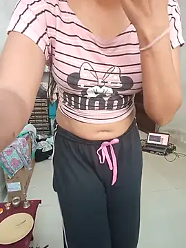 anshika0124 online show from 11, 11, 2025