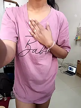 anshika0124 online show from 15, 11, 2025