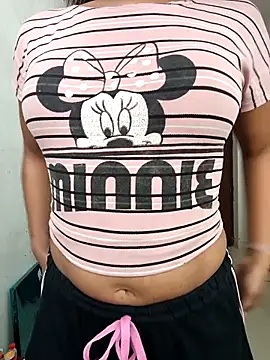 anshika0124 online show from 19, 11, 2025