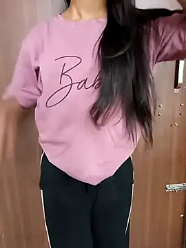 anshika0124 online show from 14, 3, 2026