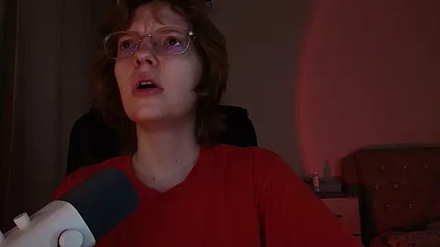 Snapshot of emymayy chatting on 16, 3, 2026 emymayy online show from 16, 3, 2026