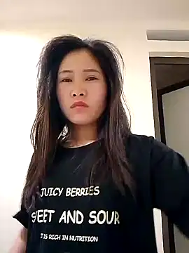 Snapshot of Ripe_me chatting on 5, 11, 2025 Ripe me online show from 5, 11, 2025