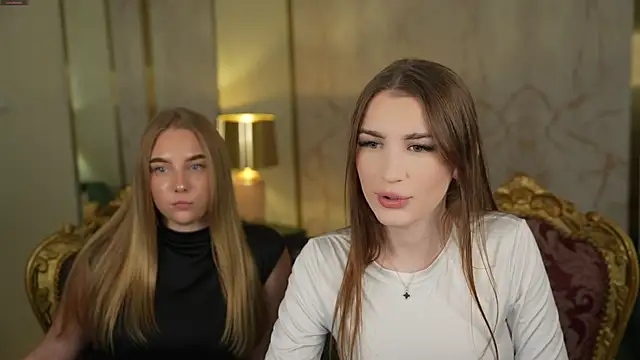 Snapshot of Jane_Love054 chatting on 6, 11, 2025 Jane Love054 online show from 6, 11, 2025