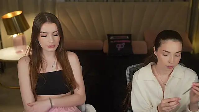 Jane Love054 online show from 4, 12, 2025