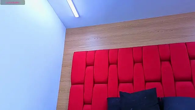 Snapshot of Abby-horny chatting on 24, 10, 2025 Abby-horny online show from 24, 10, 2025