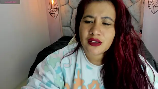 Addyy 02 online show from 16, 4, 2026