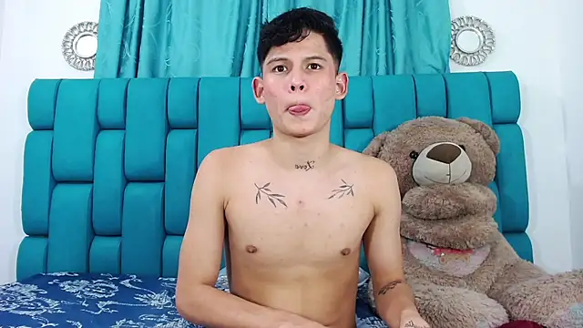 Snapshot of Brian_hot chatting on 16, 10, 2025 Brian hot online show from 16, 10, 2025