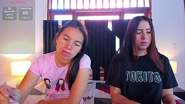 Sofy and Mia online show from 23, 10, 2025