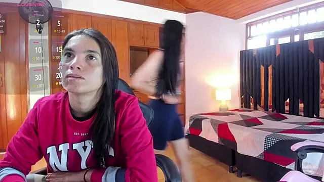 Sofy and Mia online show from 10, 1, 2026