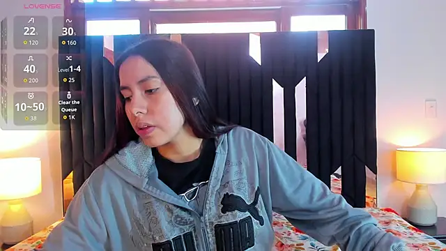 Sofy and Mia online show from 29, 11, 2025