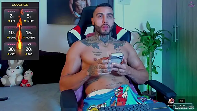 Danny Willson online show from 10, 4, 2026