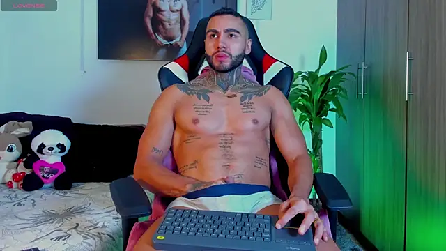 Danny Willson online show from 18, 4, 2026