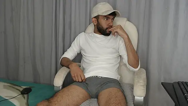 andresnoir  online show from 21, 10, 2025