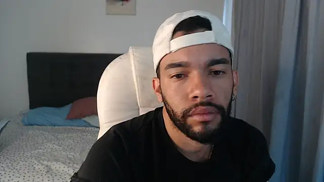 andresnoir  online show from 3, 11, 2025