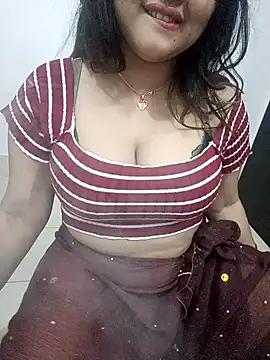 Snapshot of Beauty_Queen_Soniya chatting on 22, 11, 2025 Beauty Queen Soniya online show from 22, 11, 2025