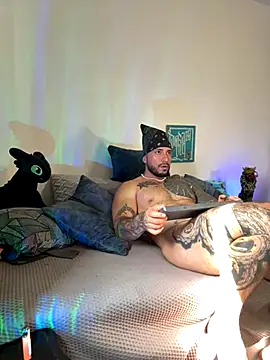 Dave-Max01 online show from 11, 11, 2025