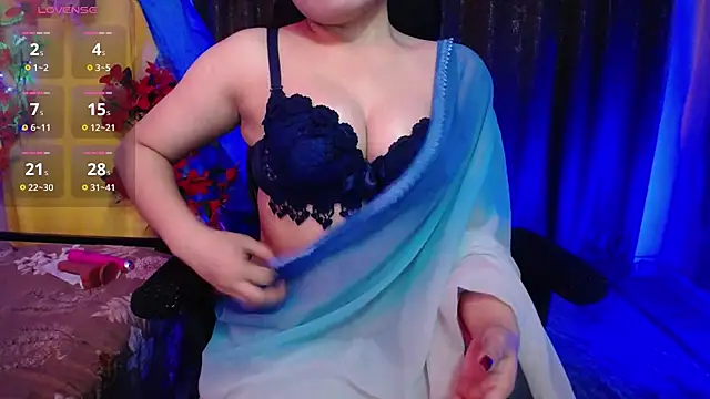 Hot Hazel online show from 18, 5, 2026