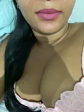 Brunamorenago online show from 12, 11, 2025