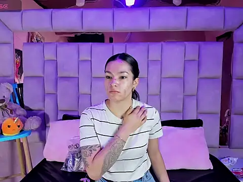 Gisell Squirt  online show from 19, 1, 2026